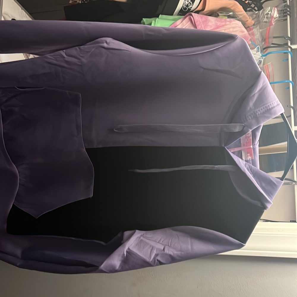 Janet very styled and new - Picture 3 of 5